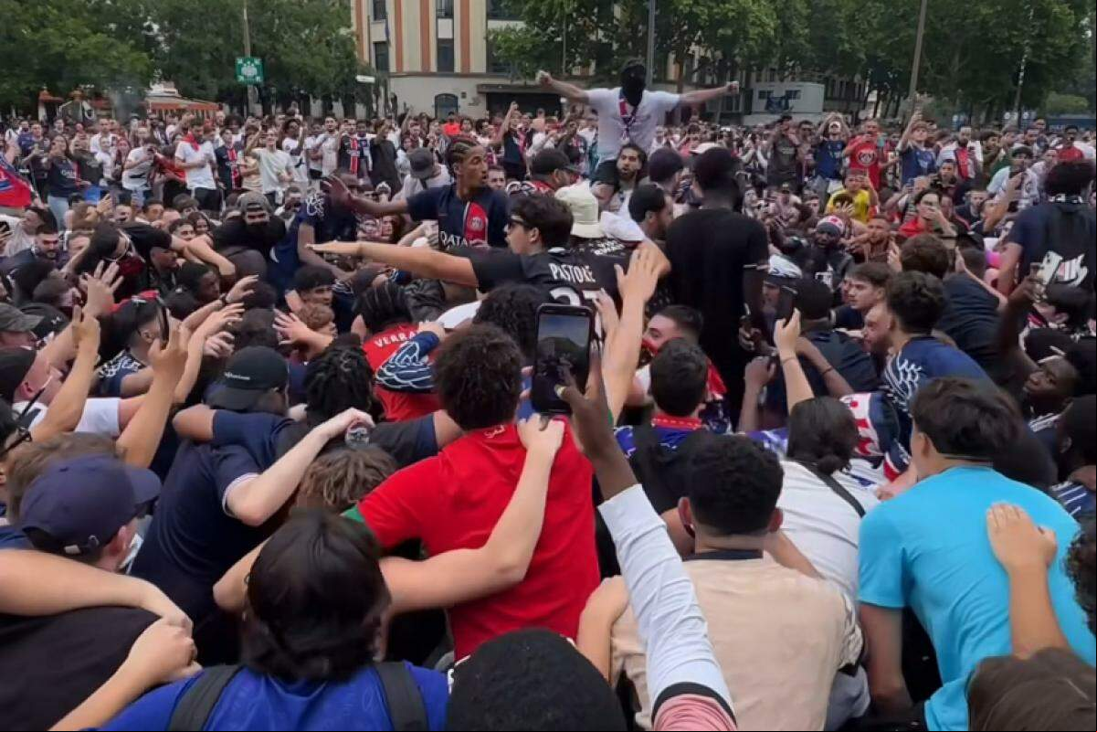 Torcida do PSG na final da Champions League