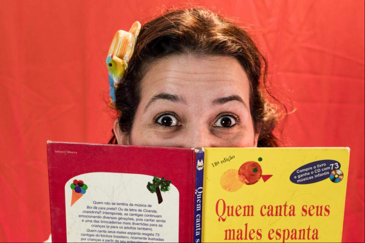 Oficina “Te Conto no Caminho”, com Poliana Savegnago
