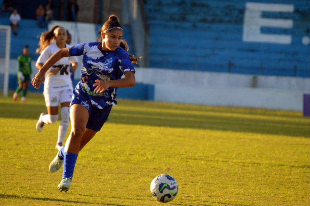 Meninas do Taubaté encaram as corintianas