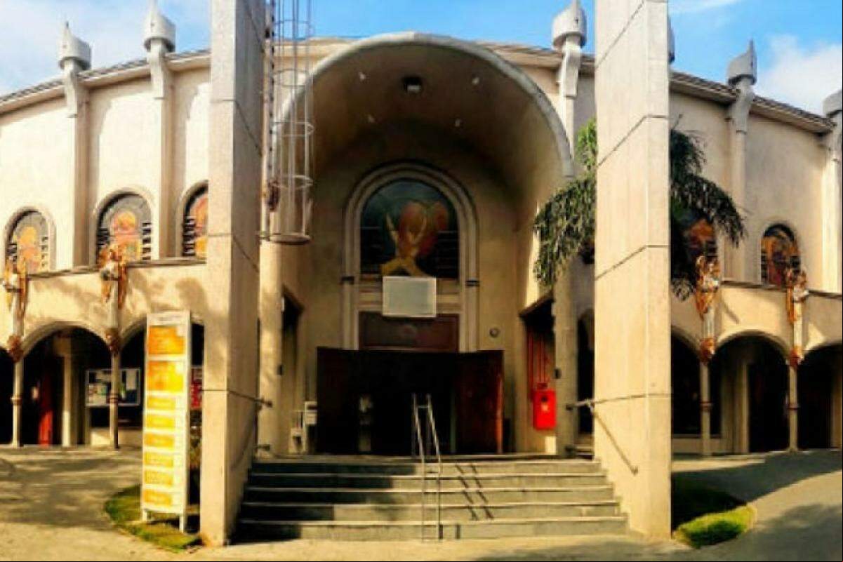 Entrada da Paróquia Espírito Santo, no Jardim Satélite